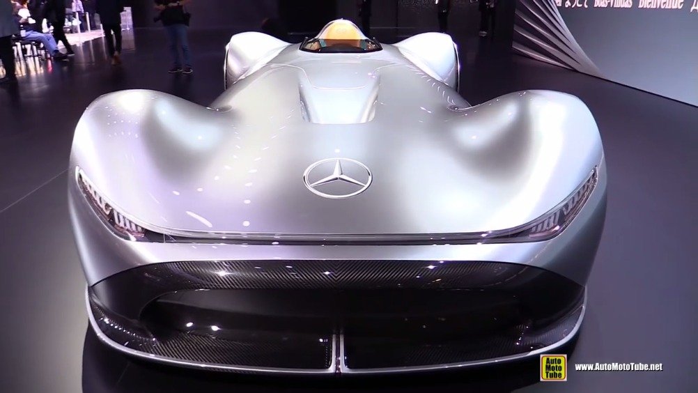 奔驰Vision EQ Silver Arrow概念车