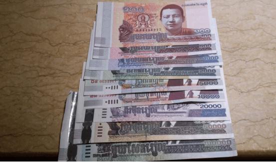 100块人民币在老挝的购买力有多少?说出来你