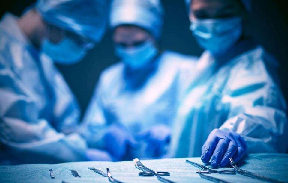 独家:男子下颌长包以为是上火,检查发现口腔癌