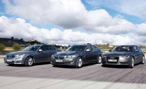 奔驰和奥迪都是豪华车！为何常见的都是奔驰s级不是奥迪A8？