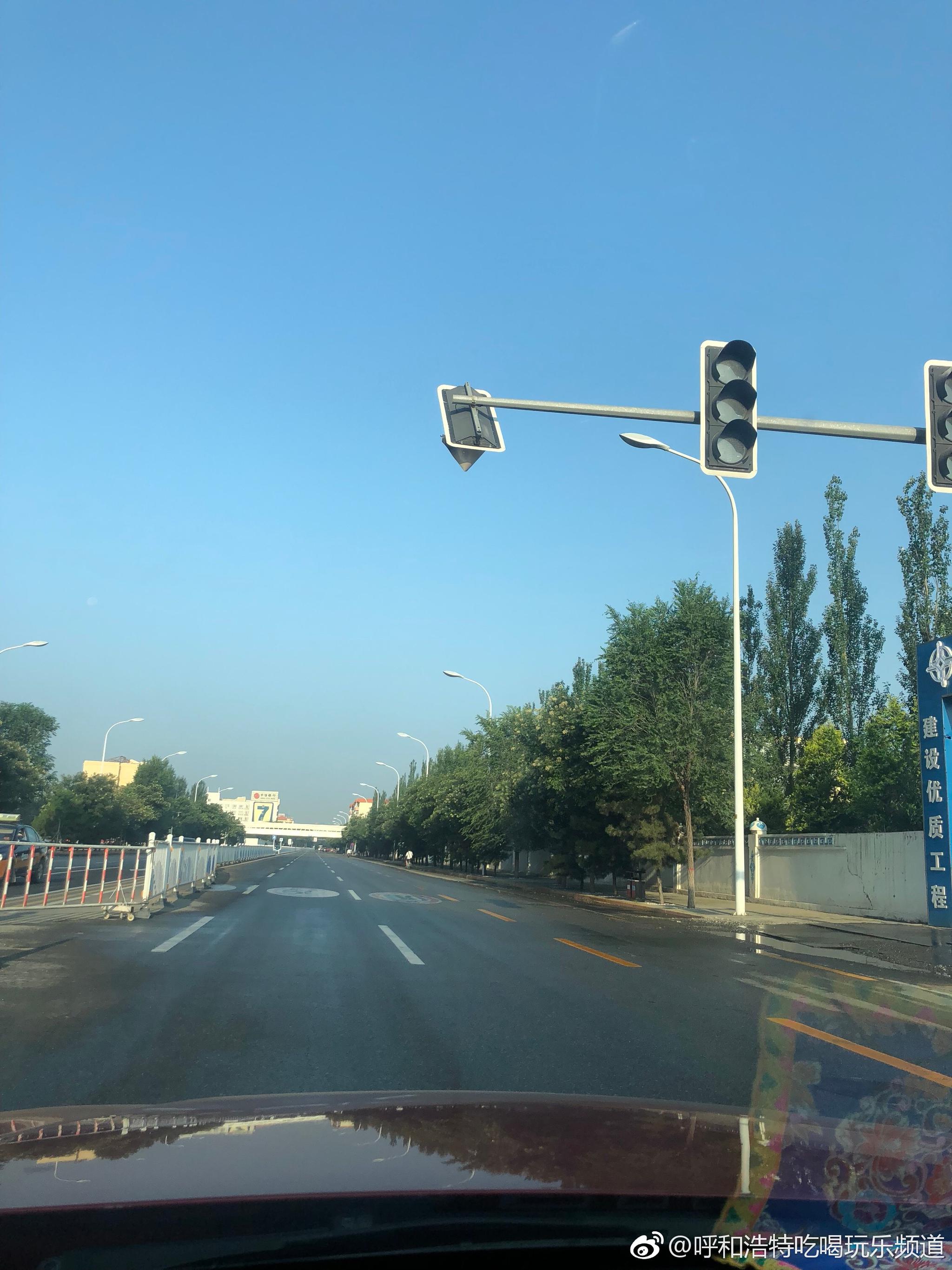 俄罗斯科学家在金星发现移动生命是真的吗？...