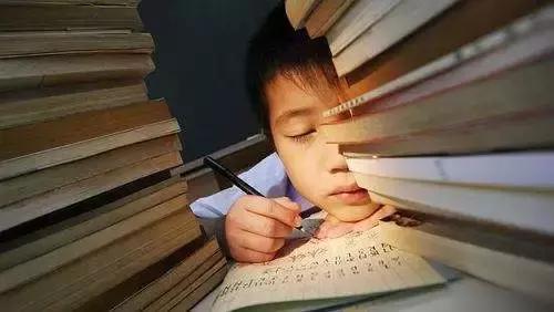 家长呼吁"请不要给我的孩子减负! "中小学减负, 减错