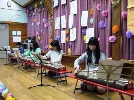 这所日本最穷的小学，只有11个学生，却让无数贵族学校脸红
