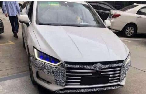 国产最强轿跑车来了，加速5.9秒，油耗1升，本田思域害怕了