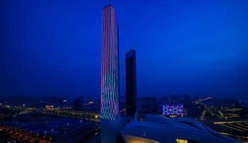 南京gdp2017_2017年南京统计公报:GDP总量11715亿常住人口增加6.5万(附图表)(2)