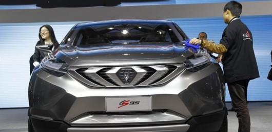 曾被称最美SUV，3年后却因太丑被骂，不到30万死磕GS8？