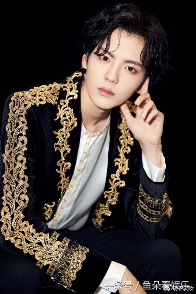 乐华七子最新活动官宣,和粉丝亲密互动,8月19