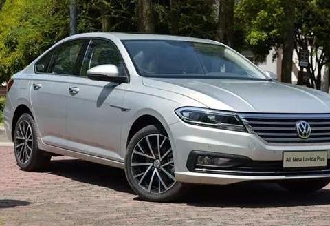 大众全新朗逸Plus即将亮相，换代轴距加长78mm，秒杀迈腾