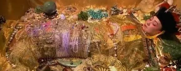 慈禧墓中价值6亿的翡翠西瓜去哪了? 竟有一只在美国!