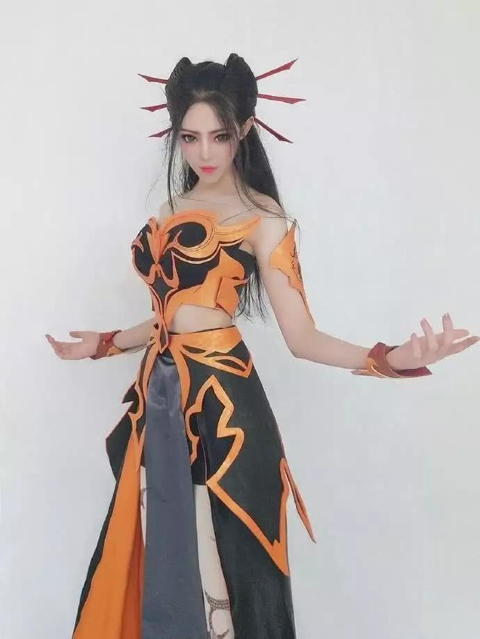 天行九歌:焰灵姬真人版，美炸了，网友:比动漫版的更加美丽