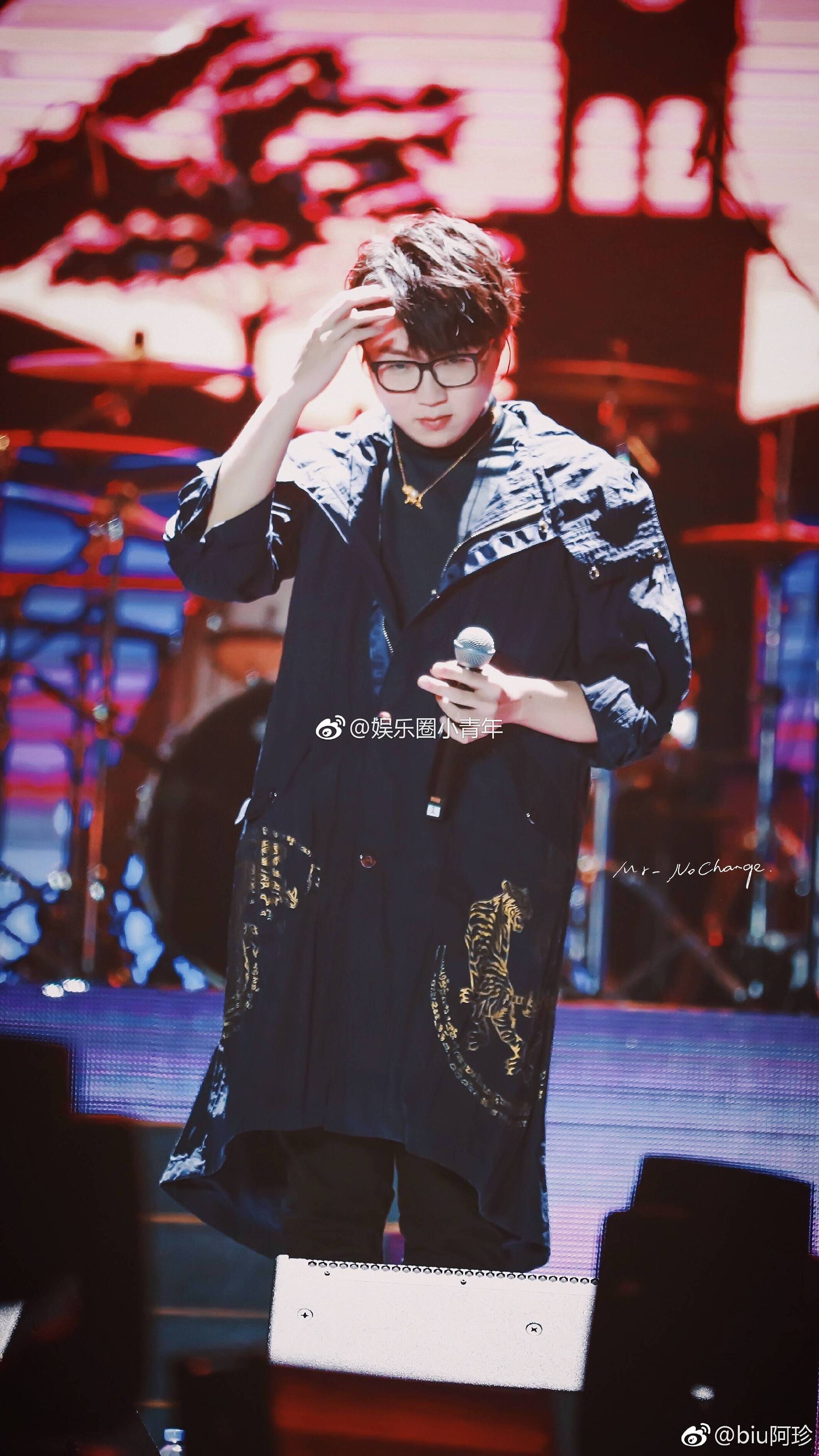 毛不易关注了陈立农薛之谦关注了陈立农优秀的