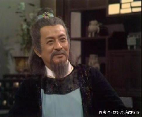两人在《射雕英雄传》是师徒，今一人经典无数，他却已去世！