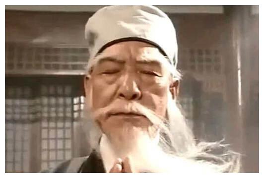 天龙八部中,有四大隐藏高手,武功已达化境,可匹敌扫地僧