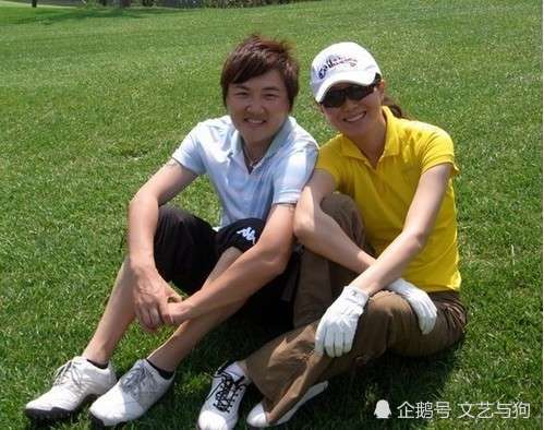 孙楠与潘蔚女儿近照曝光，不仅比同龄人高，还会舞蹈写书法
