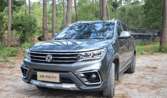 一般在这个价位的SUV上能够看到这个设计, 也算是业界良心了。