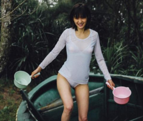 身高不到一米六的女星尴尬吗？网友：最后一个是怎么进娱乐圈的