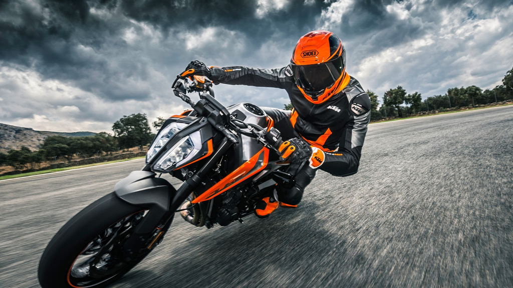 2018首款中量级钢炮车型登场：KTM 790 DUKE