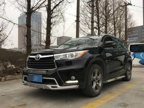 花28万买辆汉兰达出游，当打开后尾箱的那一刻，整个人呆住了