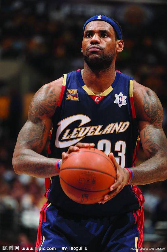 当年球探是怎么评价勒布朗.詹姆斯的?