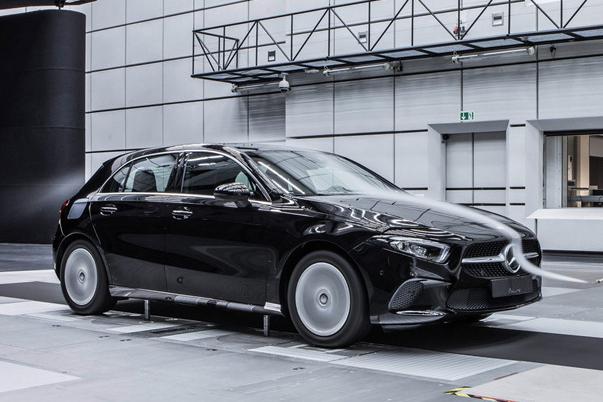 新款A 45：性能车只有更快，才叫性能车