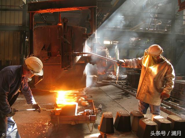 工人抱怨找不到工作,工厂三天两头在招工,背后