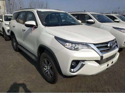 18款丰田穿越者2700 小霸道如此配置模样觉得如何