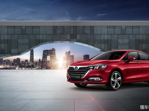 德奔范儿十足，这款车让你7万元尽享“轻奢主义”