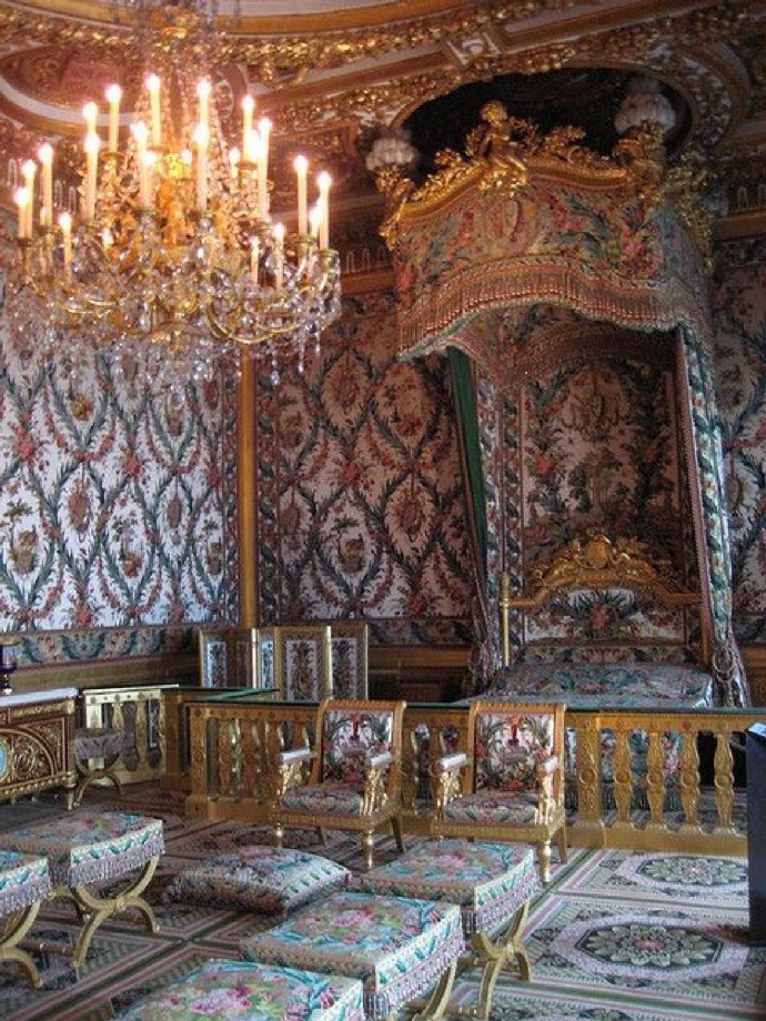 绝代艳后法国版资源图片