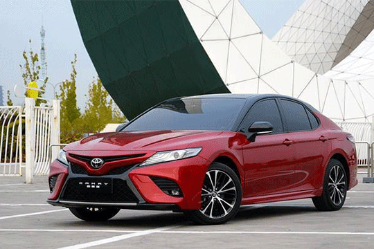 全新凯美瑞“泥浆门”事件，4S霸气回复