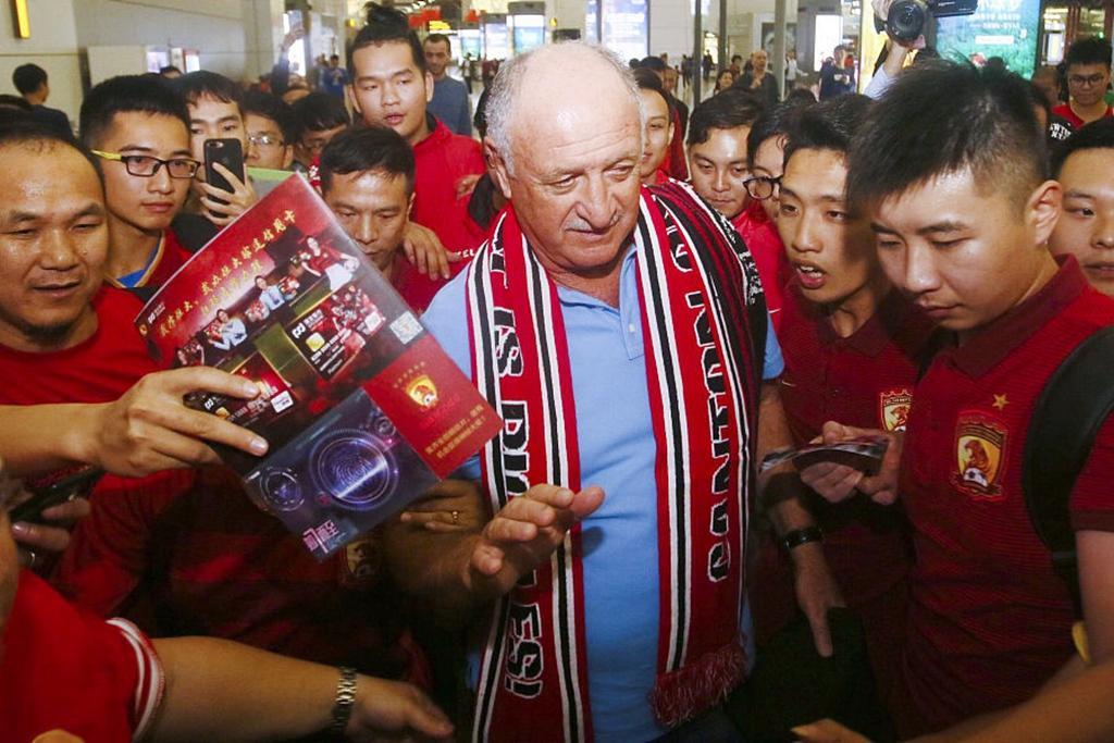 恒大球员新婚却选择离队! 回到女友家乡成主力