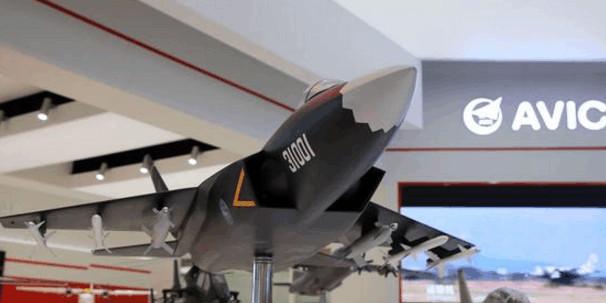 歼31战机航展上曝光了其内部构造,让众多国家