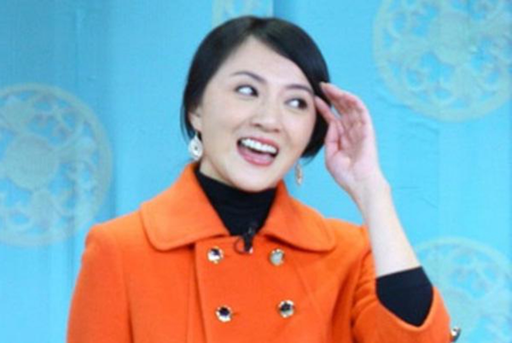 她曾是潘长江的搭档,多次上春晚演小品,如今却为生活四处奔波!