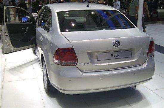 2018年新款的polo配备大尺寸液晶屏,售价7万起