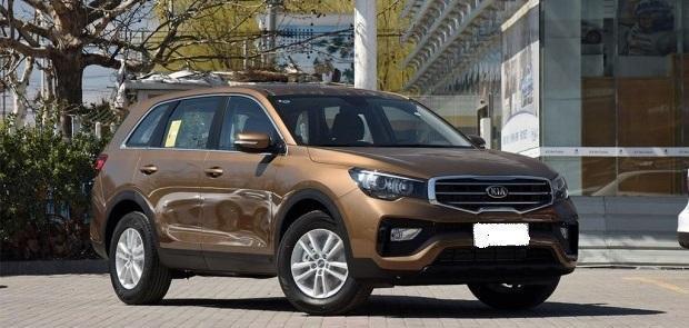 这款韩系车, 低配20万连个收音机都没有, 弄个显示屏模具糊弄人