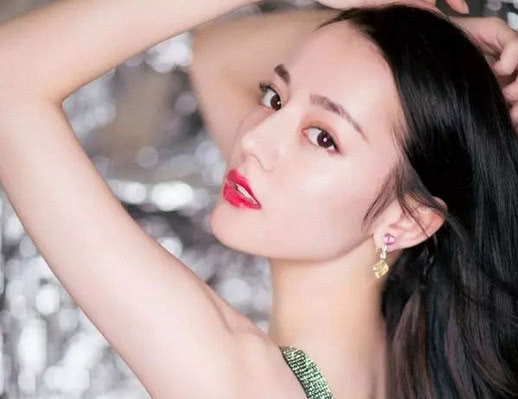 真劳模!迪丽热巴18年3部新剧霸屏,目测第三部