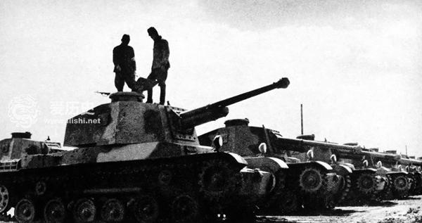 日本为本土决战囤积大量武器 狂言一亿玉碎不