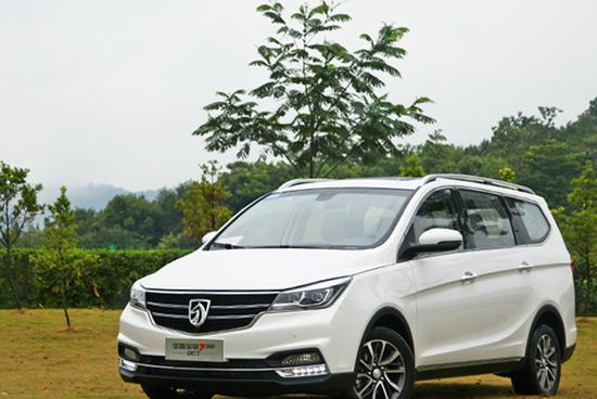 宝骏730自动挡5座,宝骏730自动挡7座 终于有了自动挡 宝骏730dct车型正式上市