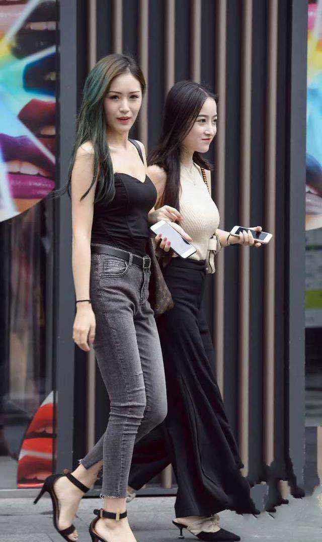 街拍优雅气质美女姐姐 个个都是大长腿