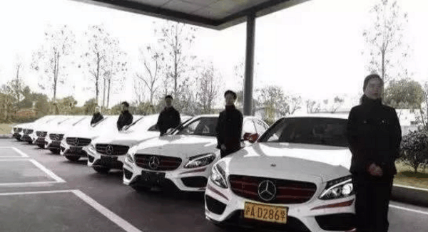 在这里学车简直就是享受啊, 全部奔驰教练车