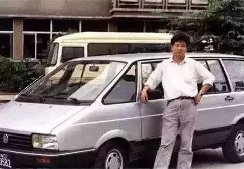 不得不说，这款七座桑塔纳MPV算是中国MPV汽车市场的鼻祖