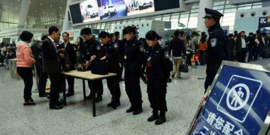 国的地铁需要安检,韩日却不用?外国网友评论很