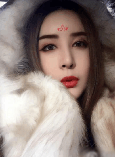 除了金星, 娱乐圈竟还有这么多明星是变性人, 你都认识吗?