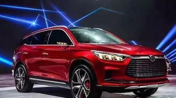 比亚迪唐二代实车亮相，造型运动内饰高端