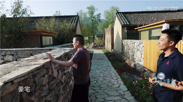 陈建斌惊呼汪小菲住的房子是豪宅，大S回两个字让陈建斌很尴尬