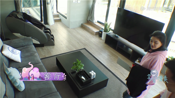 陈建斌惊呼汪小菲住的房子是豪宅，大S回两个字让陈建斌很尴尬