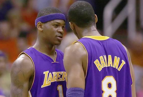 巅峰科比身旁的队友都是什么水平呢 如此阵容