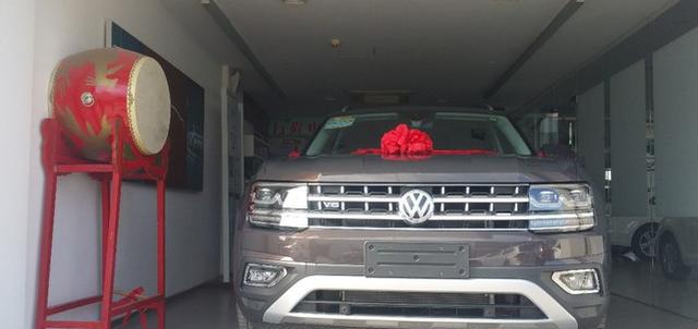 广东车友花54万全款买下大众途昂530，邻居打开引擎大盖不说话了