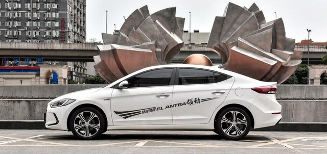 80后奶爸入手新君越30H混动，用车四个月后列出优缺点