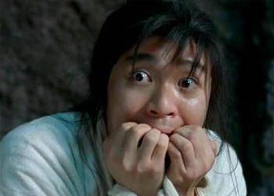 让她生!虎牙一起看星爷意外成头部主播,弹幕