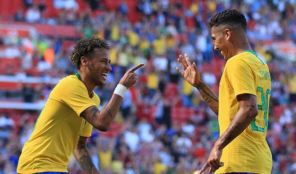 世界杯狗年魔咒,逢狗年冠军不是巴西就是意大